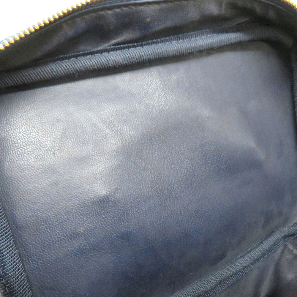 Chanel denim vanity bag - Picture 8 of 11